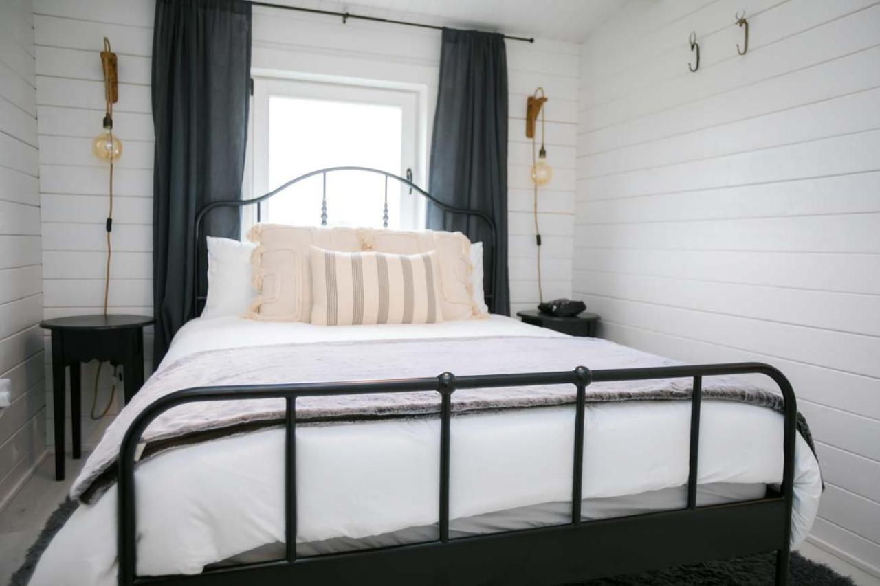 The Paddocks Cabin - Stylish, Cozy & Private Killarney Exterior photo